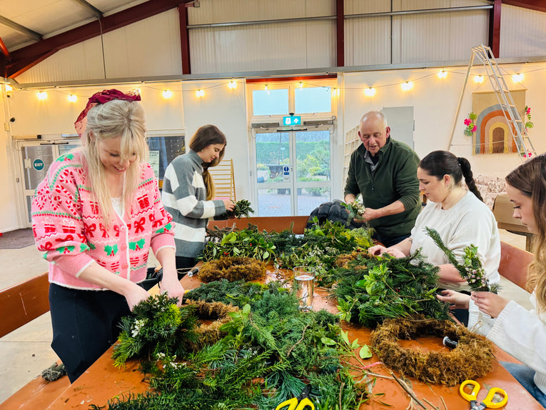 Wreath Making with Vicky, November 29th & 30th & December 6th & 7th, from 1pm-4pm