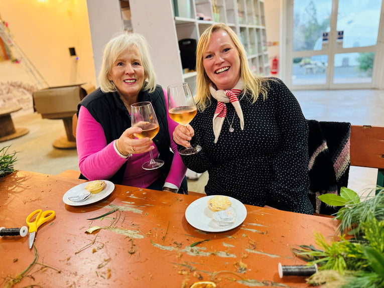 Wreath Making with Vicky, November 29th & 30th & December 6th & 7th, from 1pm-4pm