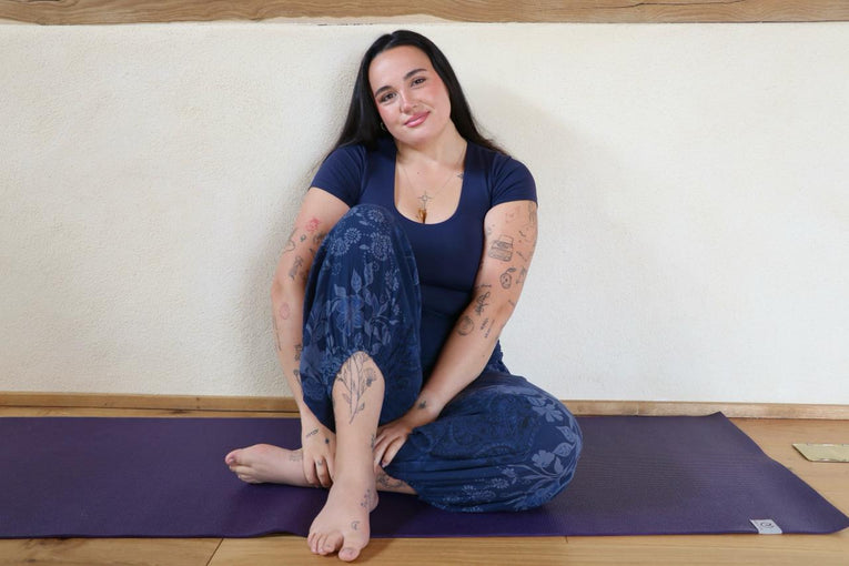 The Midday Unwind with Elana- Wednesday's 13:00-14:00, starting May 20th