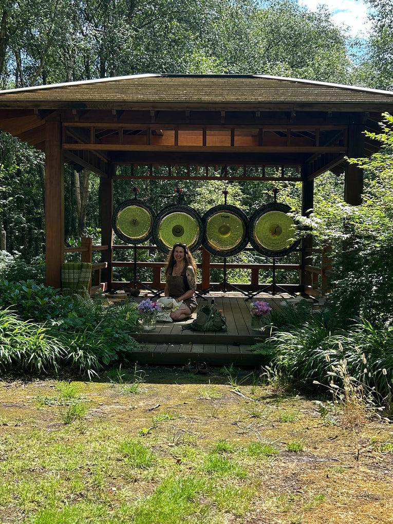 Sound Bath with Frankie, Sunday December 14th, 5:00pm- 6:30pm