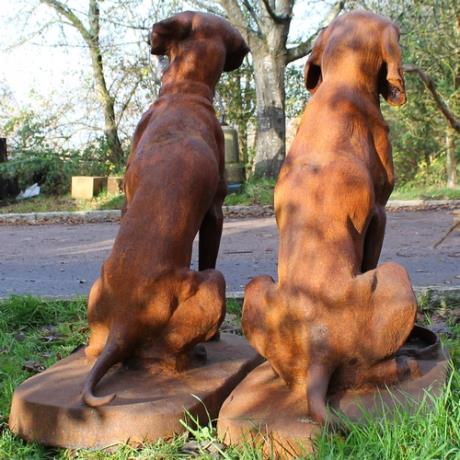 Sussex Gun Dog Statues